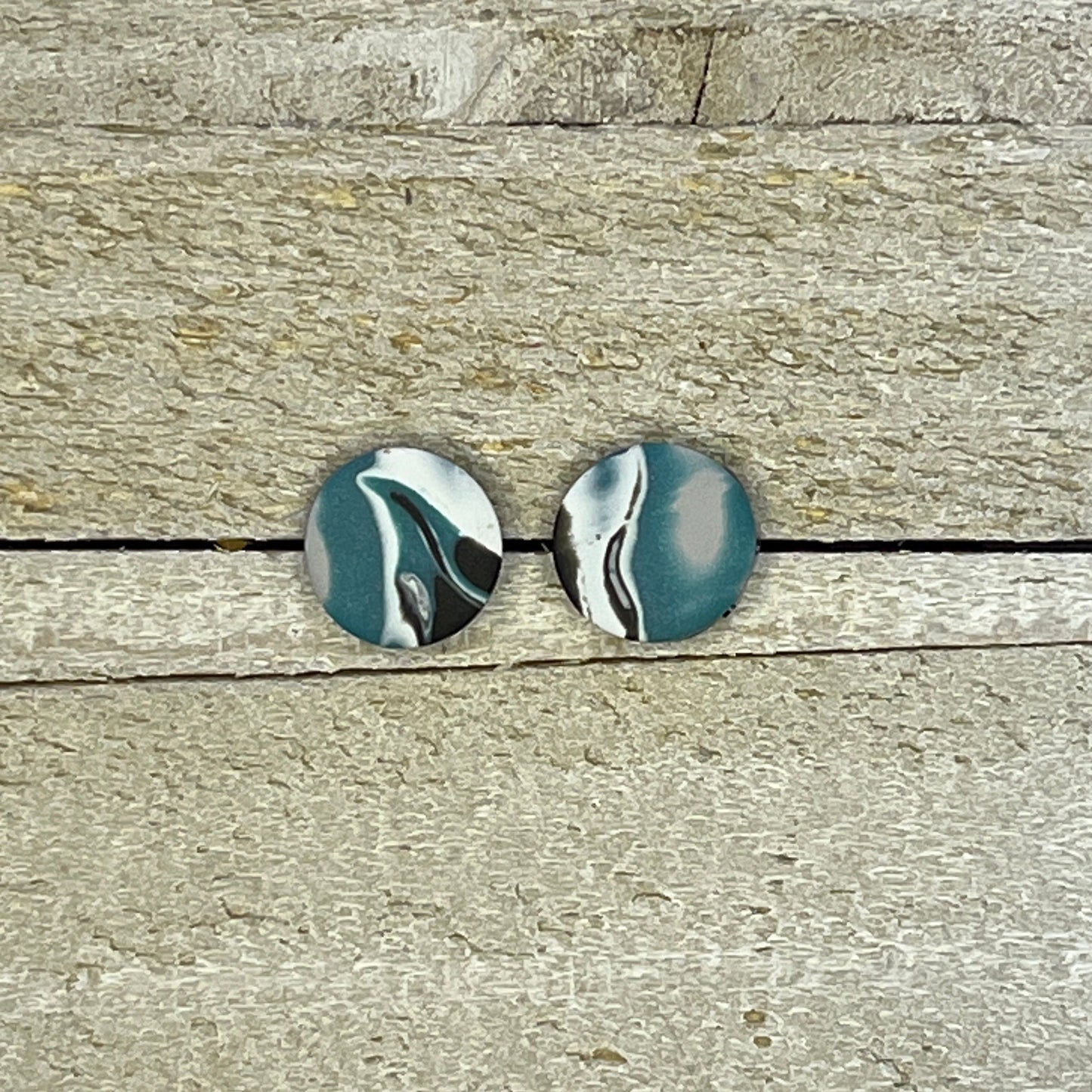 Mint Green, White, Black, and Silver Abstract Pattern Posts