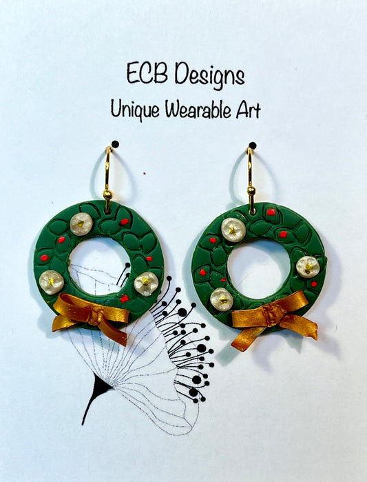 Christmas Wreath Wire Earrings